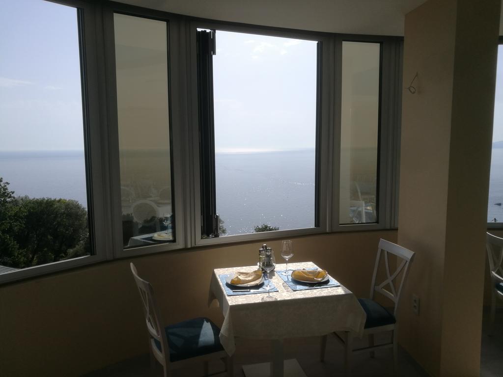 Apartments Drobni Pijesak Petrovac Exterior photo